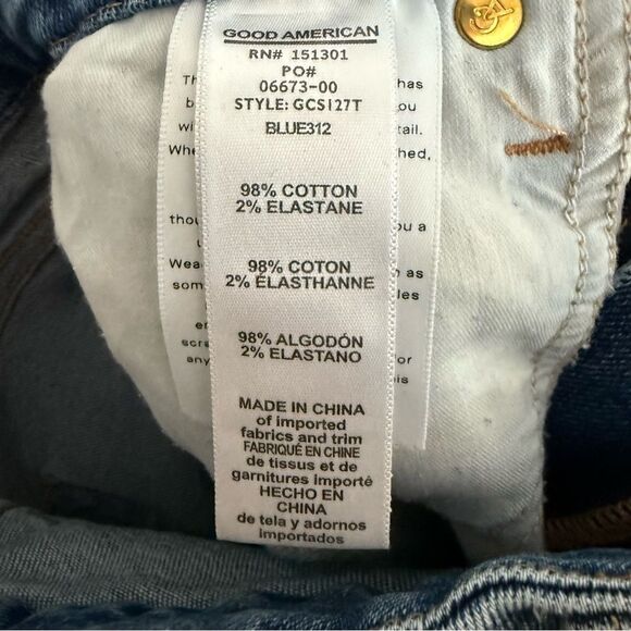 Good American Good Curve Distressed Jeans Size 2/26 - Picture 7 of 7